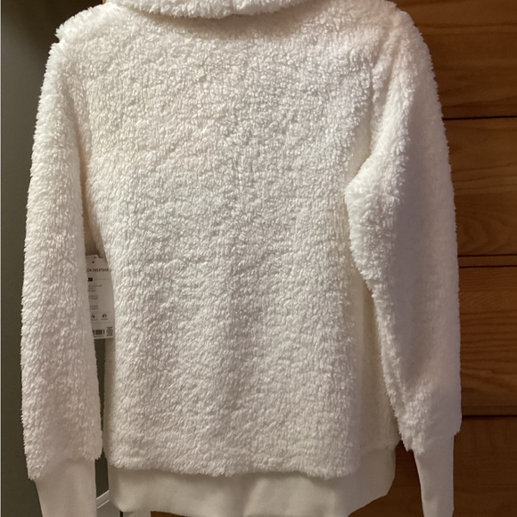 Athleta reflection sweatshirt (PRICEDROP) - Picture 3 of 4